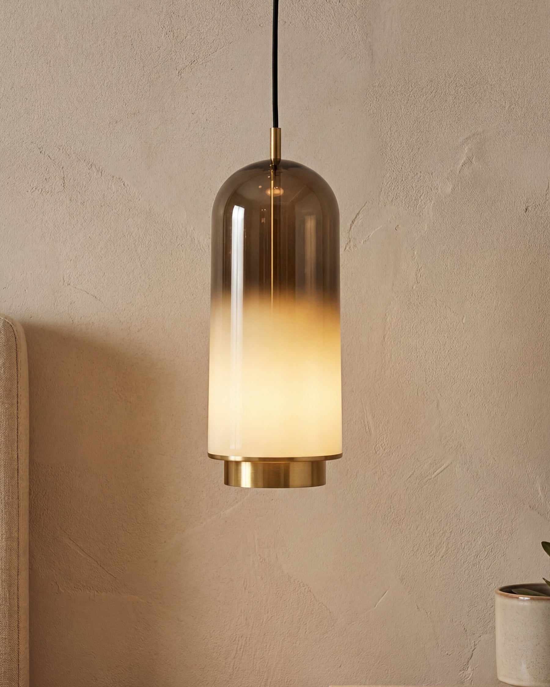 Noctyra Fade Pendant Light 