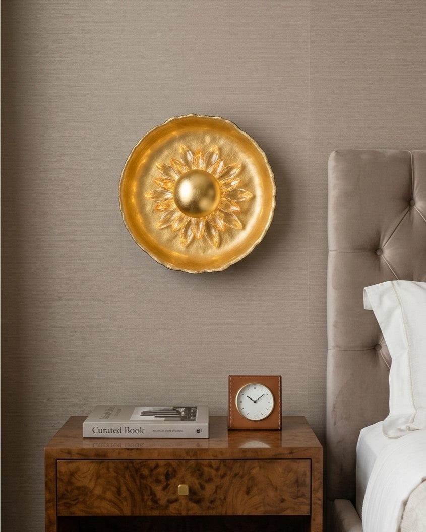 Floral Radiance Wall Light - Gold 