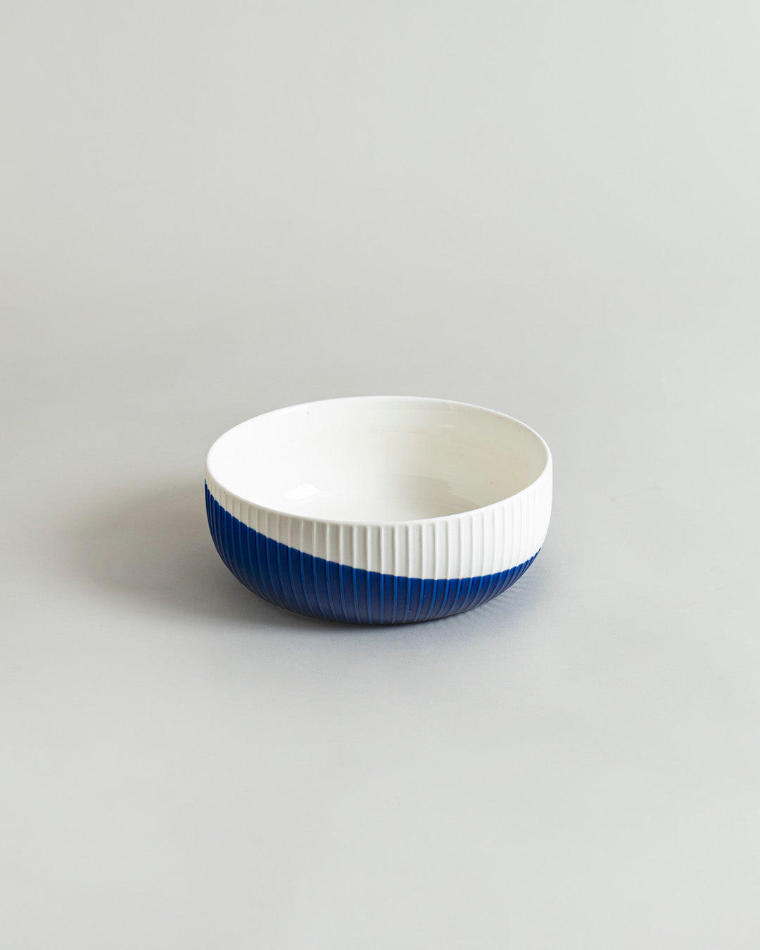 Ridge Line Serving Bowl - Blue 