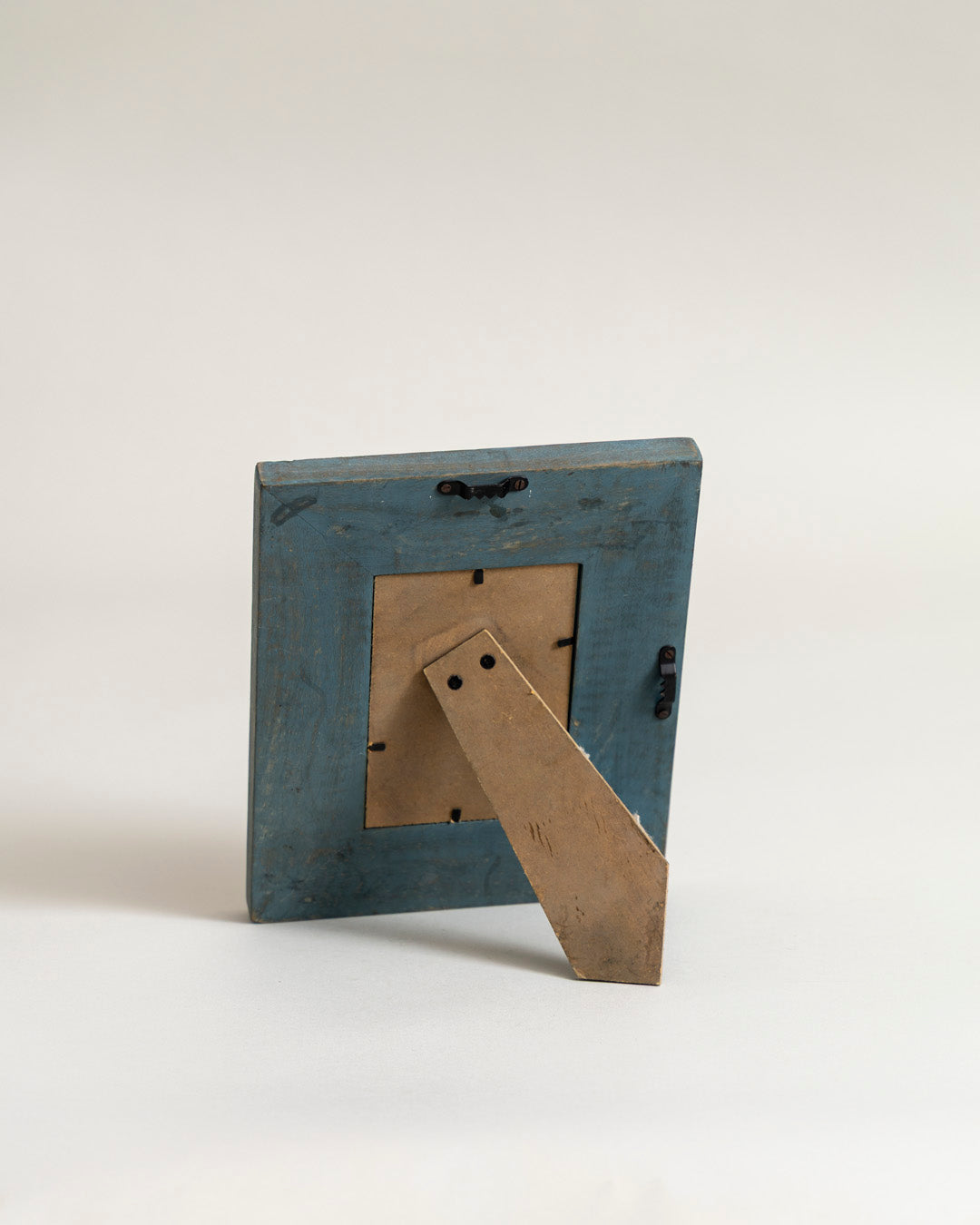 Azure Ridge Vintage Photo Frame 