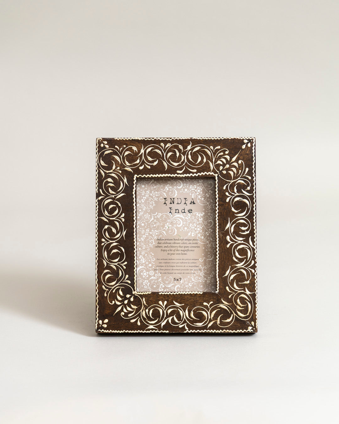 Royal Vine Carved Photo Frame 