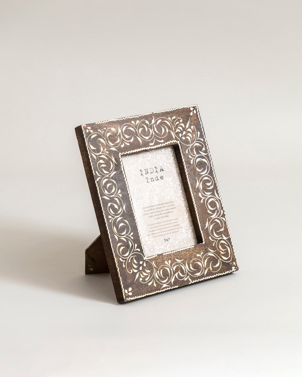 Royal Vine Carved Photo Frame 