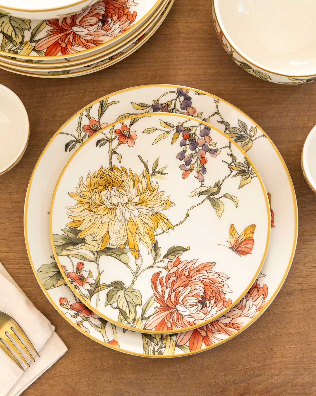 Vintage Garden Bloom - 21 Piece  Dinner Set 