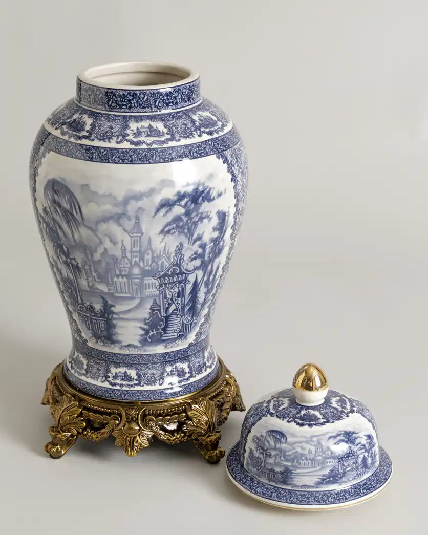 'Toile de Jouy' Victorian Ornamental Temple Jar - Large