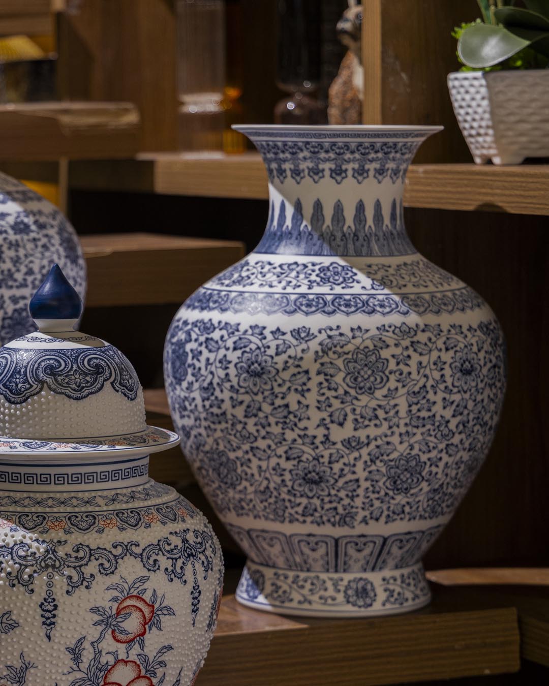 Classic Blue & White Porcelain Gourd Vase - 46cm 