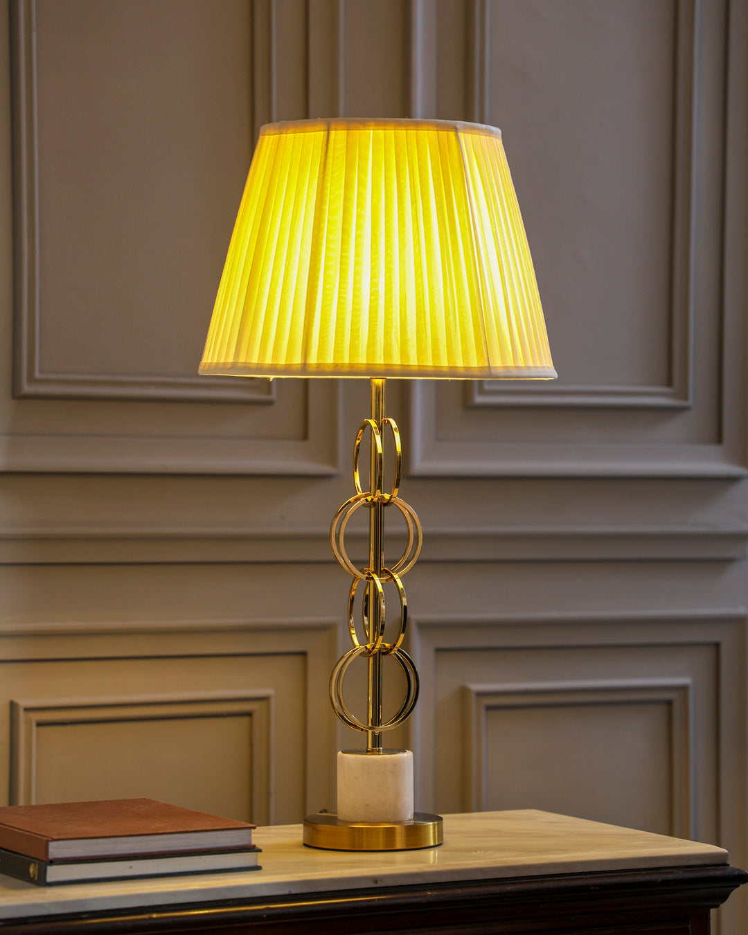 'Gleaming Circlets' Table Lamp 