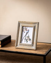 Classic Distressed Elegance Photo Frame 