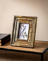 Antique Gold Layered Photo Frame 