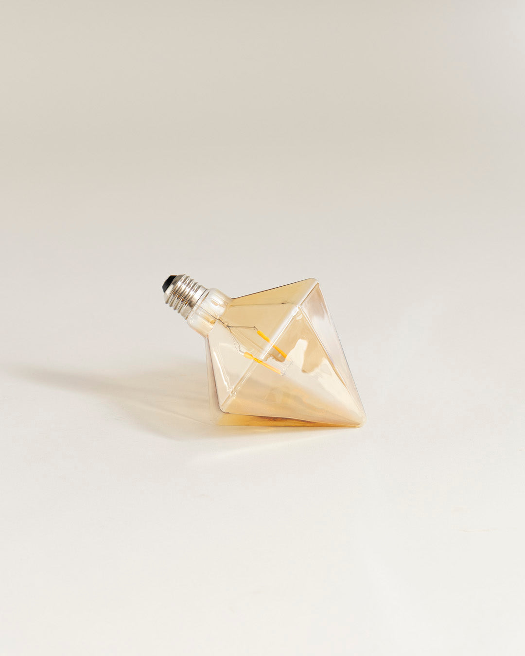 Dimond Cut Glass Decorative Bulb 