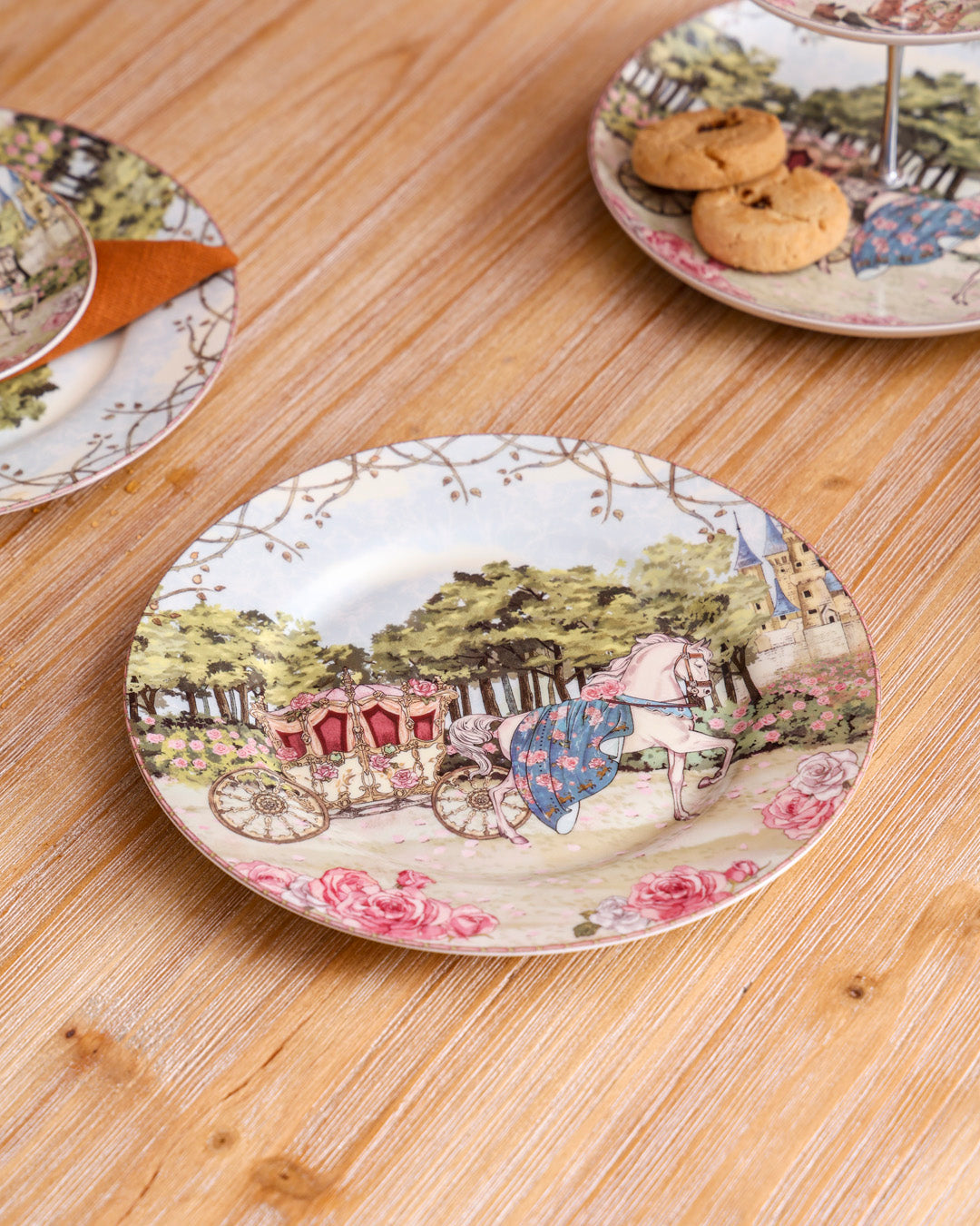 Victorian Carriage Dinner Plate - Set Of 2 