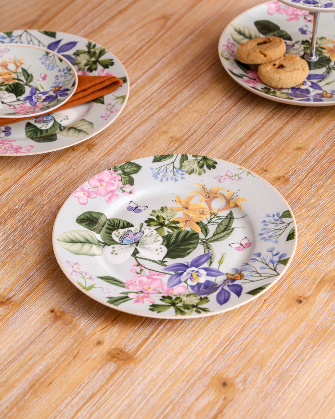 Meadow Butterfly Dinner Plate - Set Of 2 