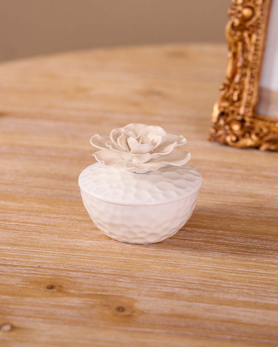 Ivory Rose Trinket Keeper - White 