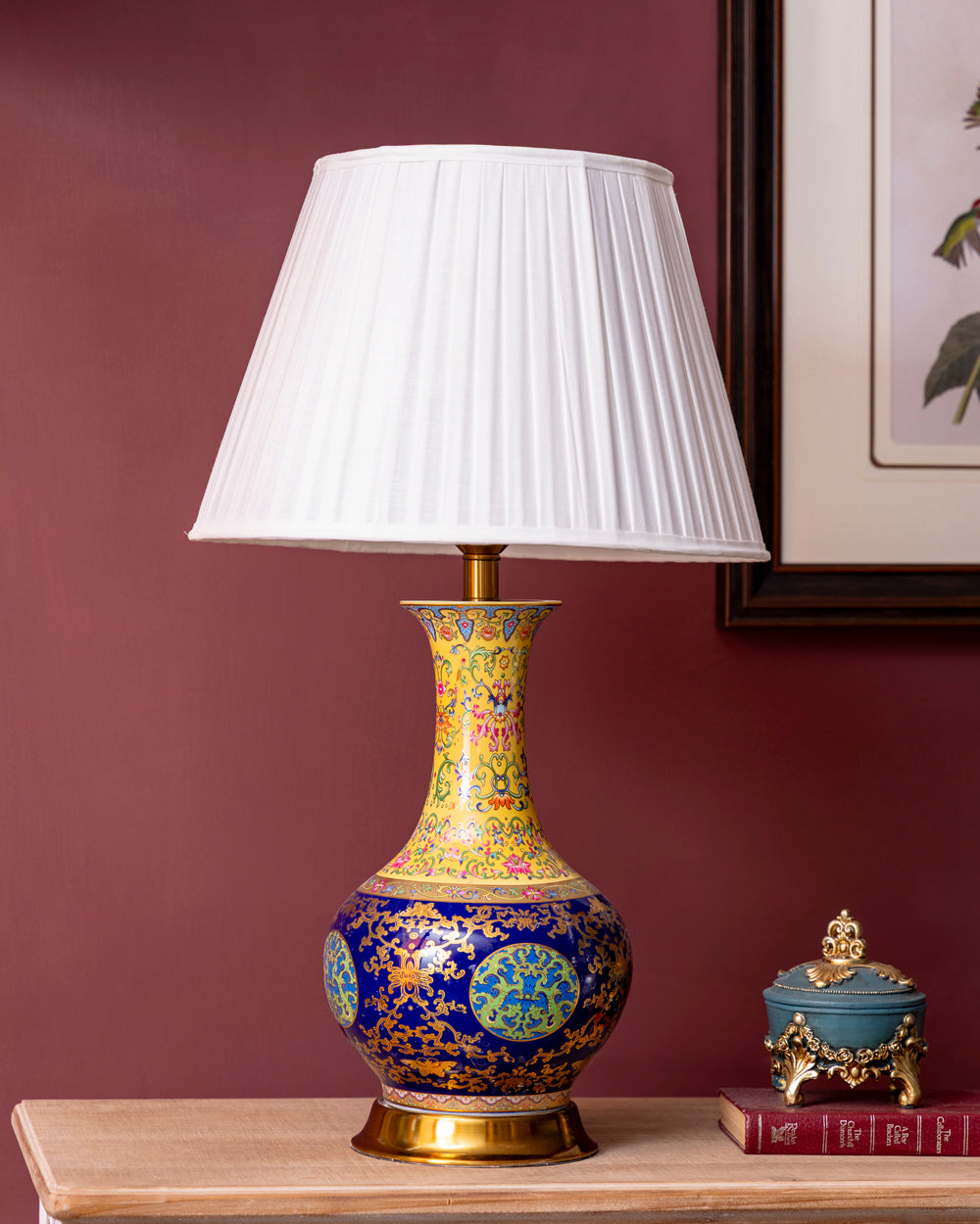 Royal Peacock Garden Table Lamp