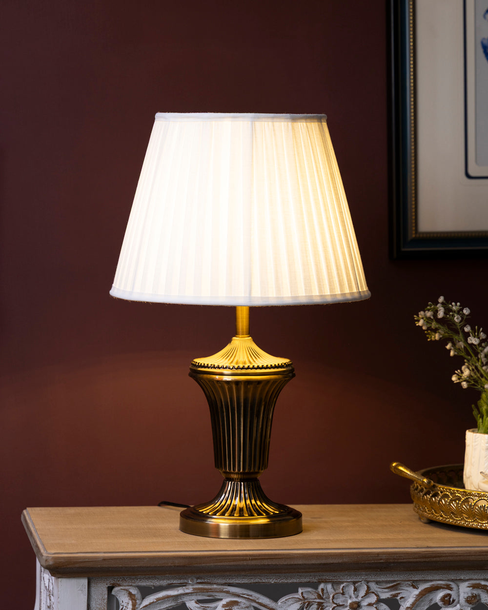 Fluted Classic Table Lamp