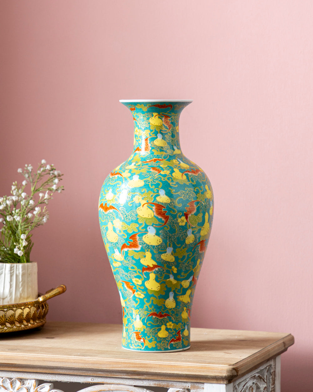 Dragon & Gourd Motif Decorative Vase