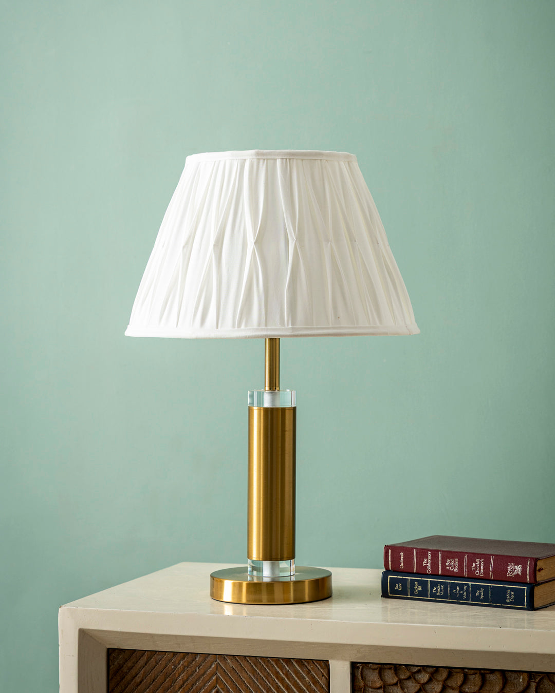 Exquisite Golden Table Lamp 