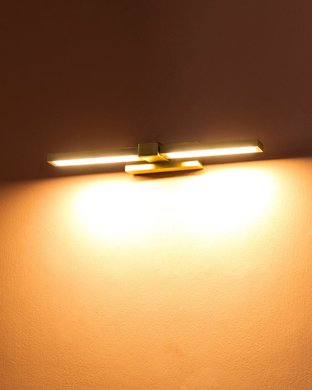 Modern Linear LED Picture Display Wall Light