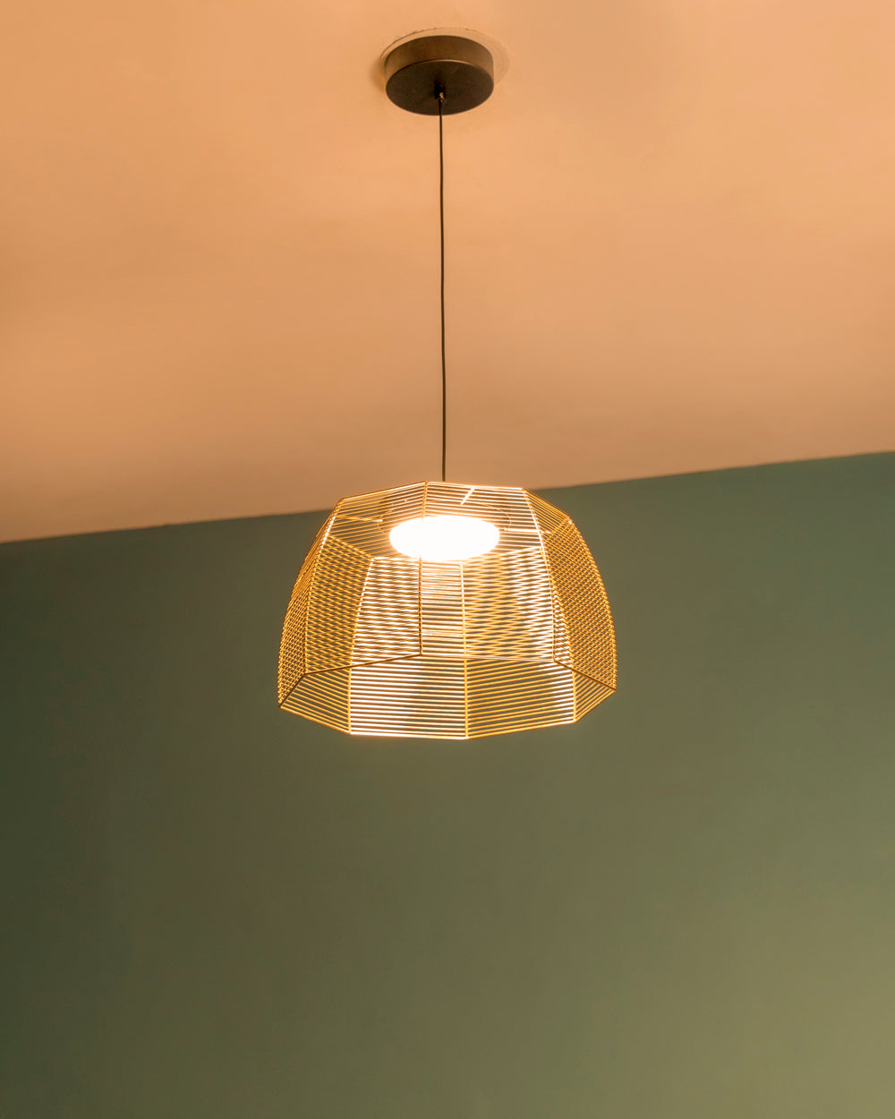 Geometric Wireframe Dome Pendant Light