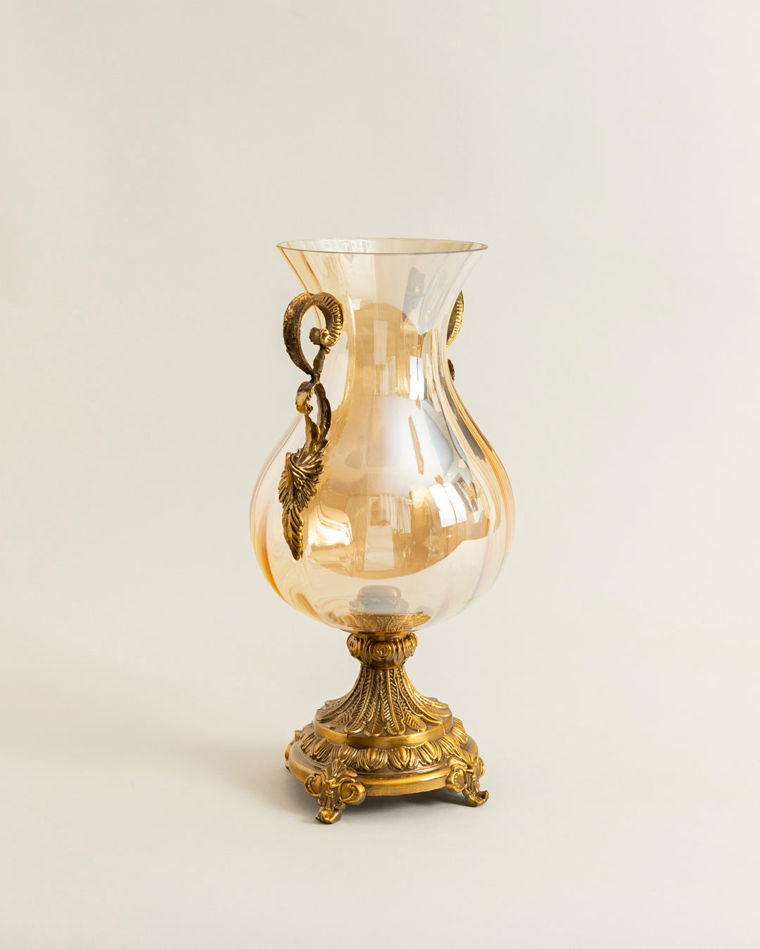 Regal Handle Glass Hurricane - Small 