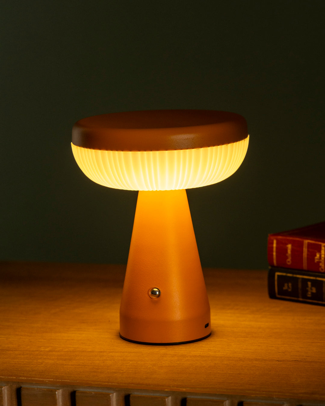 Warm Dome Table Lamp - Yellow 