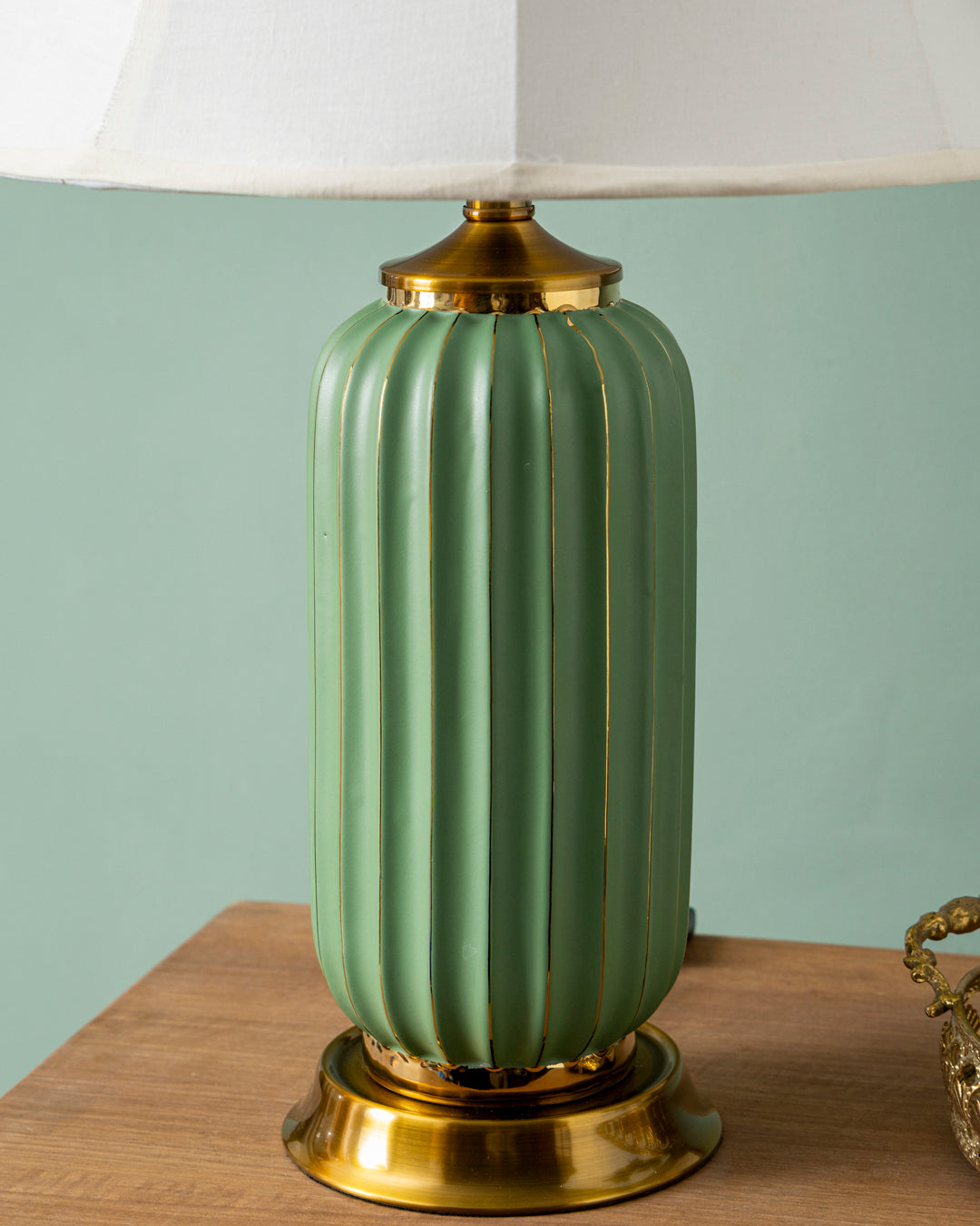 Scalloped Bell Shade Table Lamp - Green 