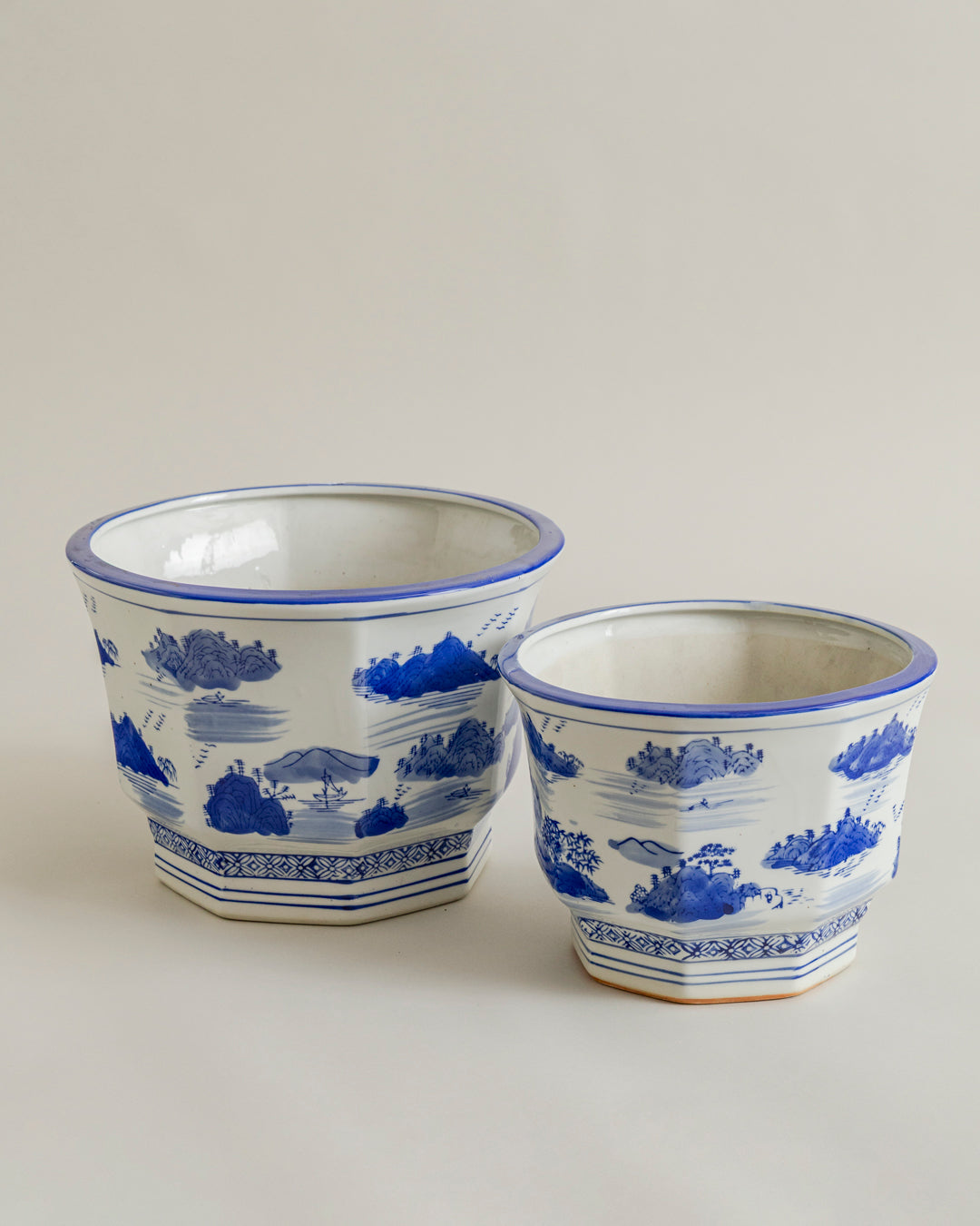 Blue Landscape Heritage Planter - Large 