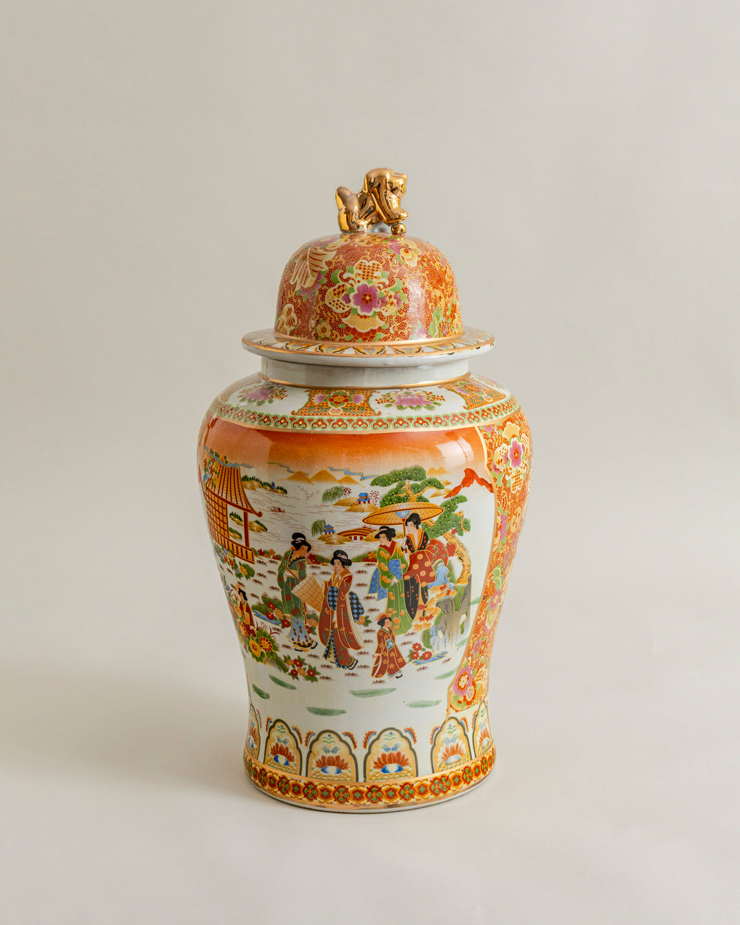 Imperial Court Heritage Temple Jar 