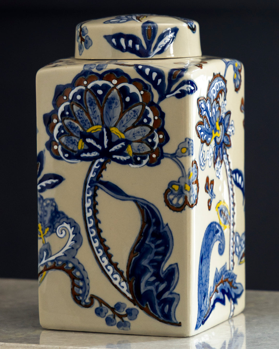 Royal Paisley Art Decorative Jar 