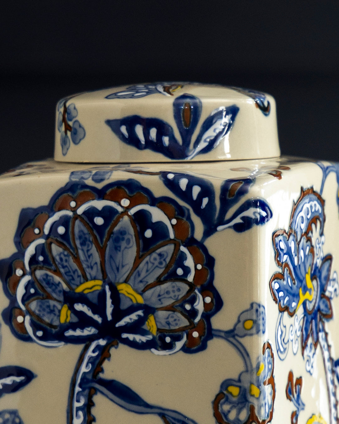 Royal Paisley Art Decorative Jar 