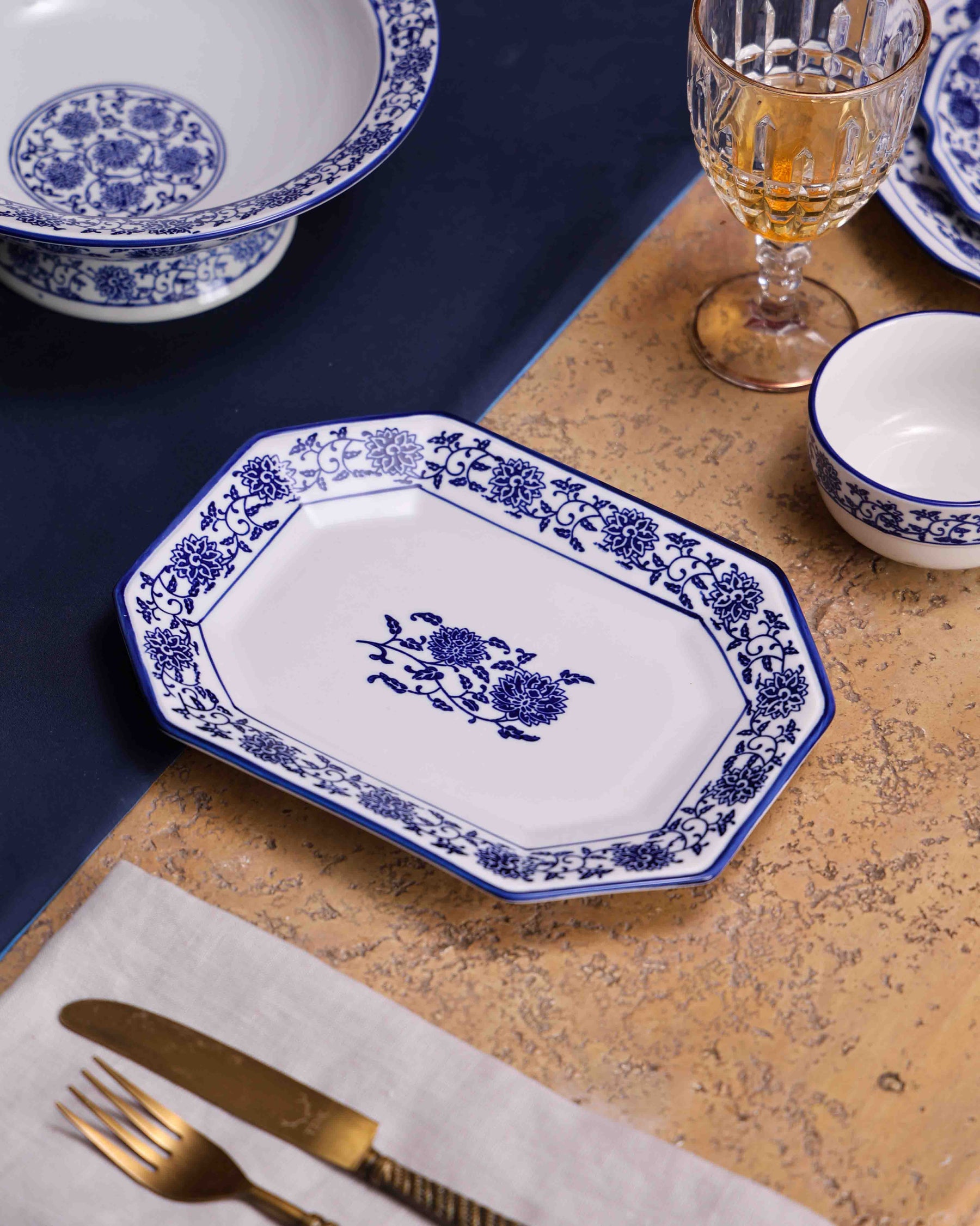 Vintage Blue & White Platter - Small 