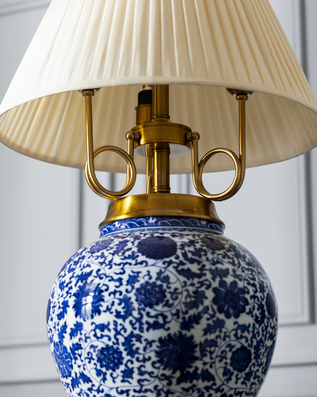 Dynasty Florals Ceramic Table Lamp 