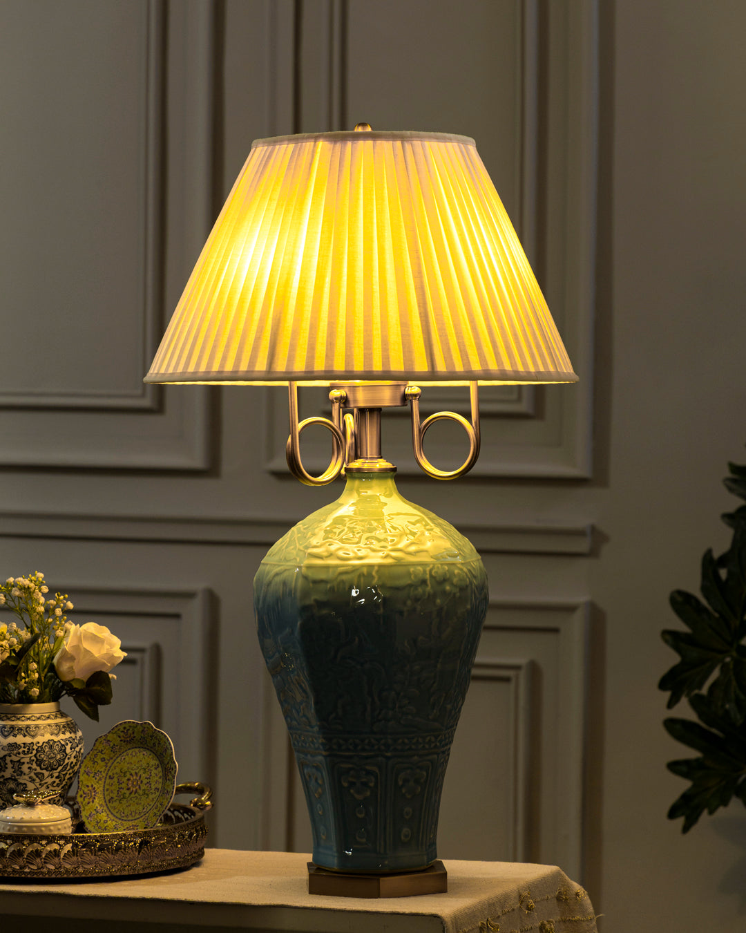 Emerald Blossom Heritage Table Lamp 