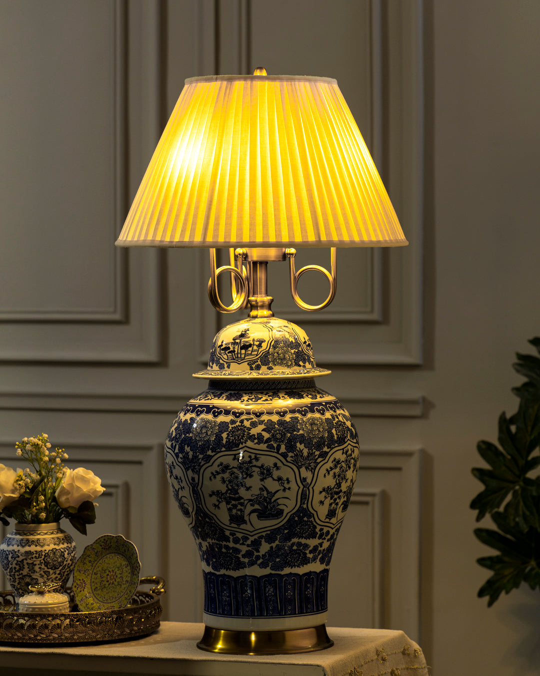 Ming Blossom Blue & White Table Lamp 