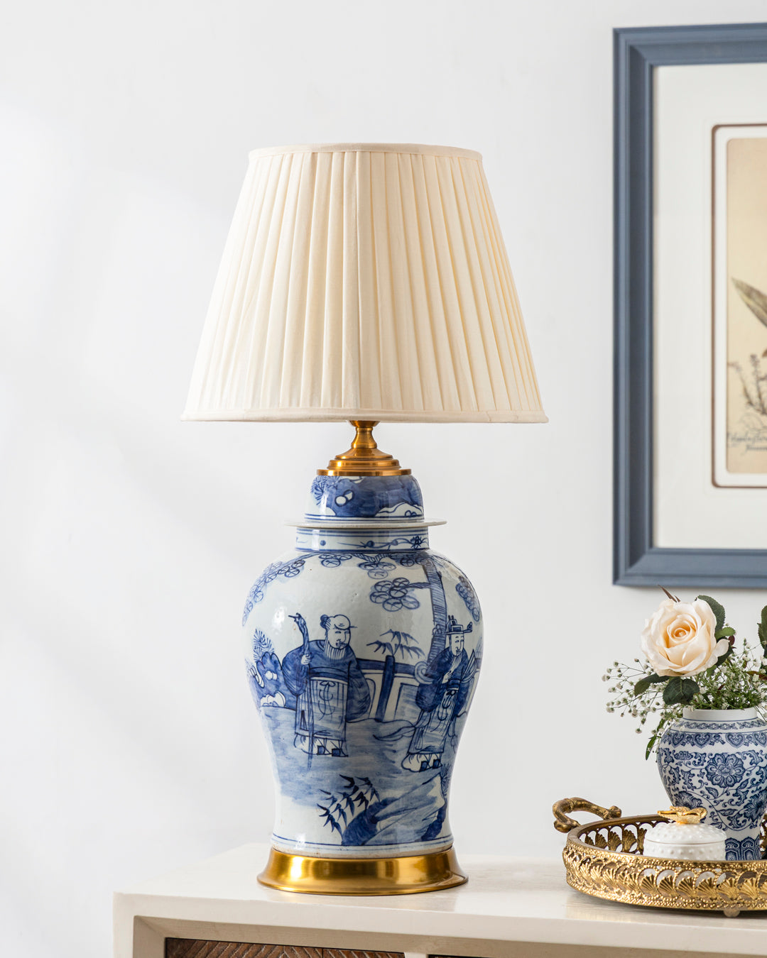 Blue Ming Classic Table Lamp 