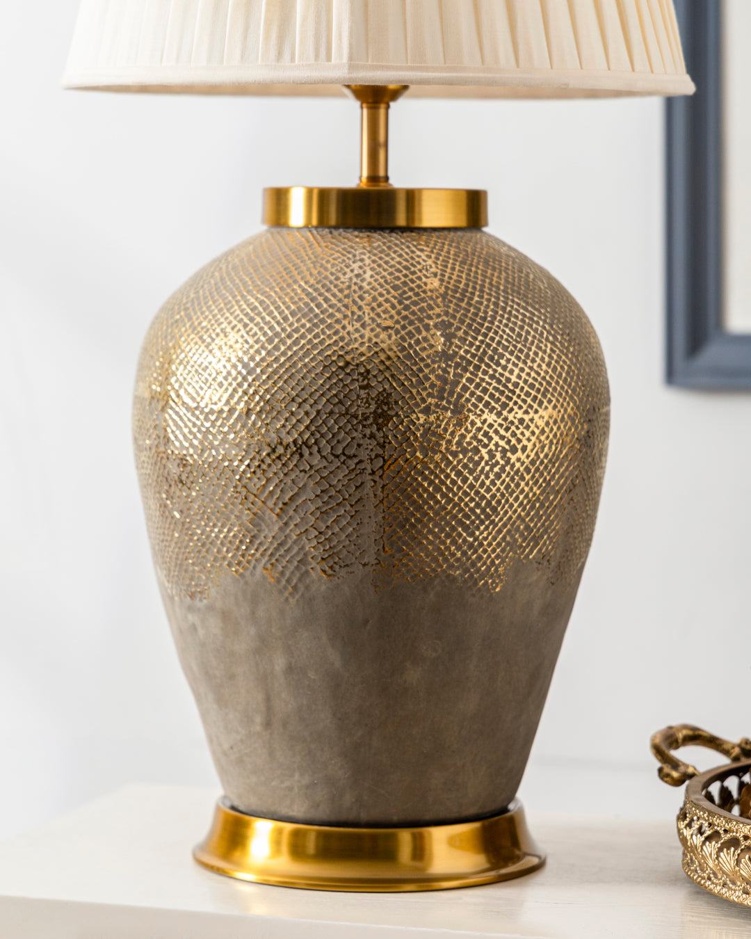 Luna Mesh Table Lamp 