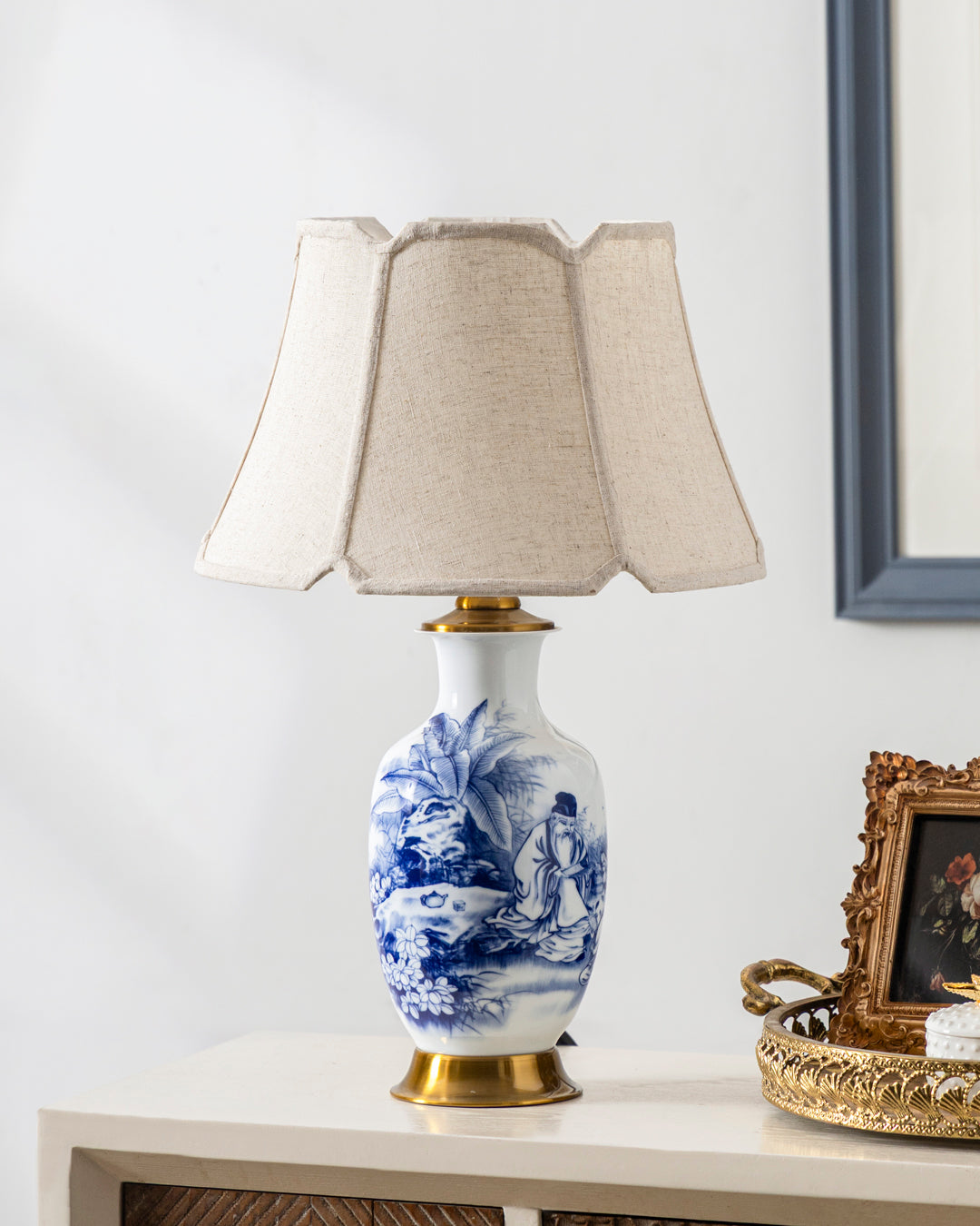 Elderly Wise Man Blue & White Table Lamp 