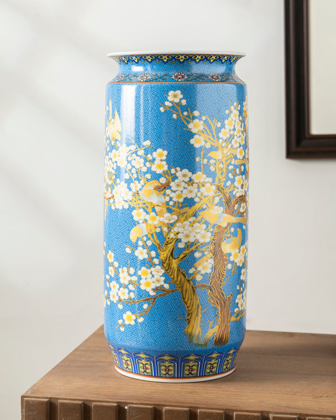 Whispering Petals Harmony Cylinder Vase - Blue 