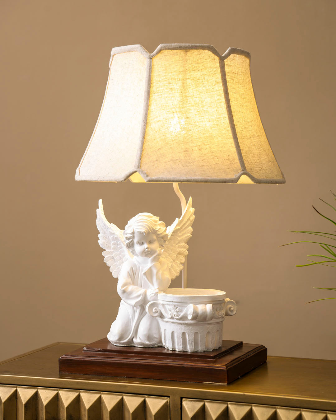 Adorable Angel Cherub Table Lamp 