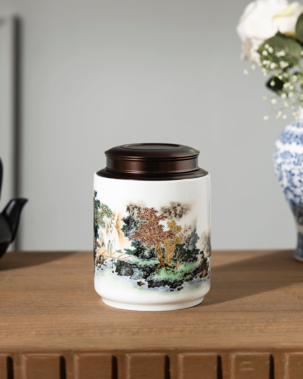 Imperial Landscape Porcelain Storage Jar 