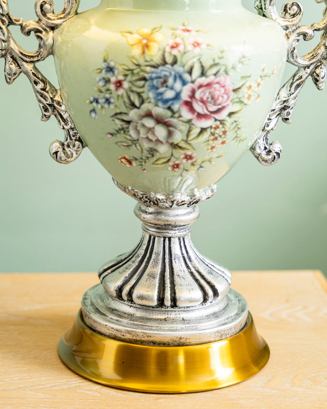 Vintage Bloom Silver Accent Table Lamp 