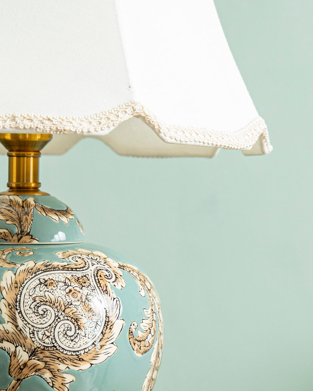 Sage Baroque Motif Table Lamp 