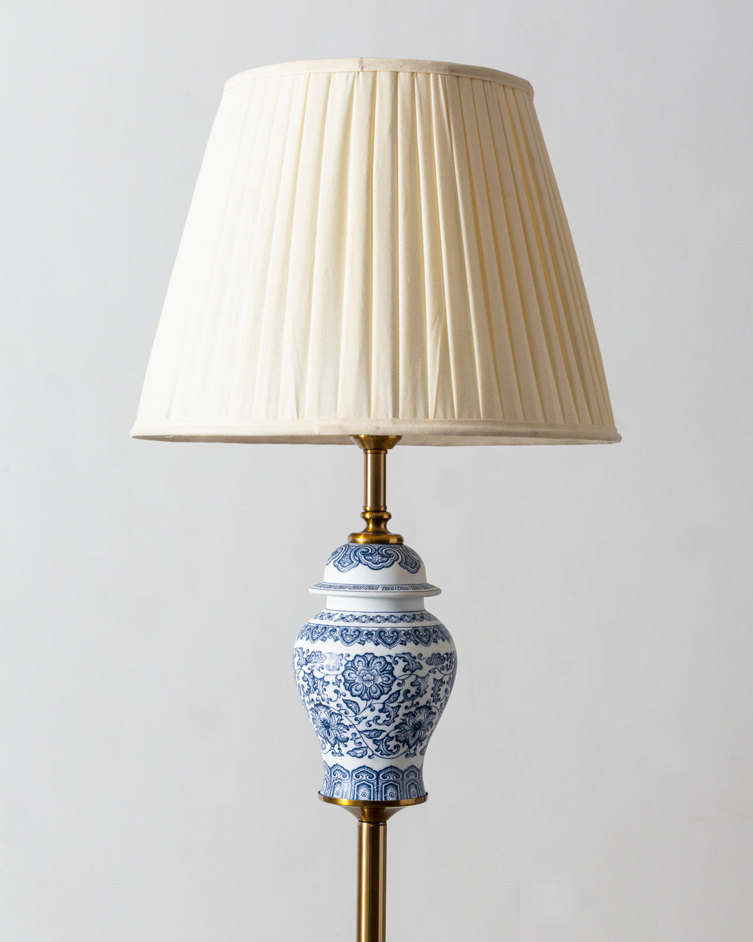 Blue & White Willow Heritage Floor Lamp 