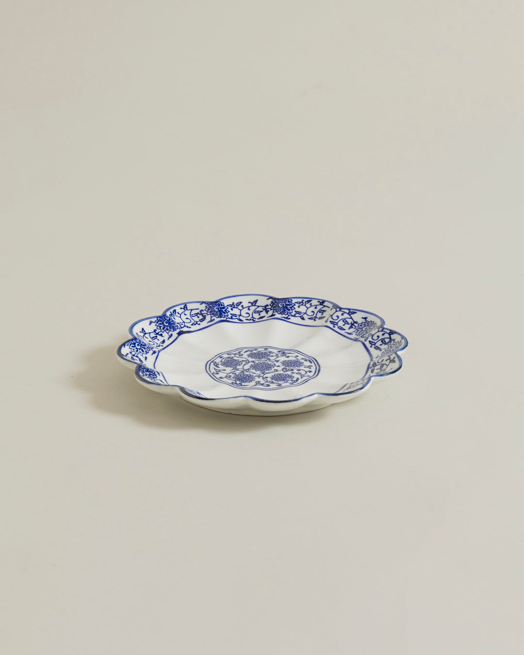 Royal Blue Floral Scalloped Quarter Plate 