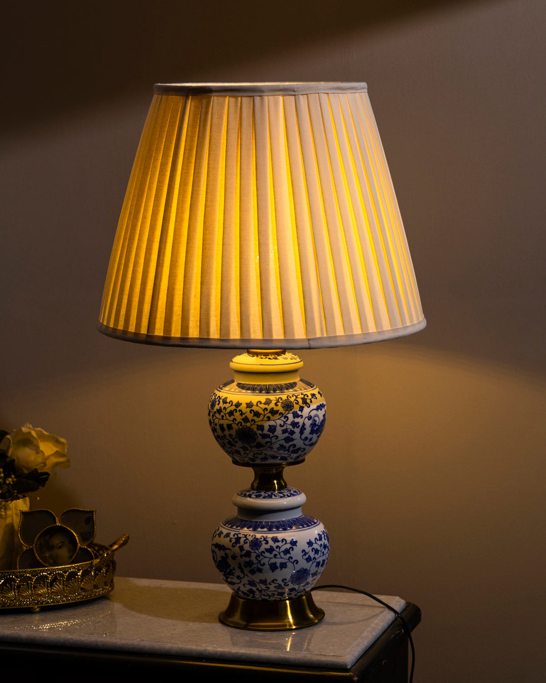 Blue & White Floral Motif Table Lamp 