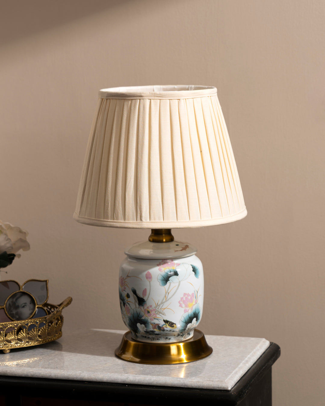 Serene Flora Classic Table Lamp 