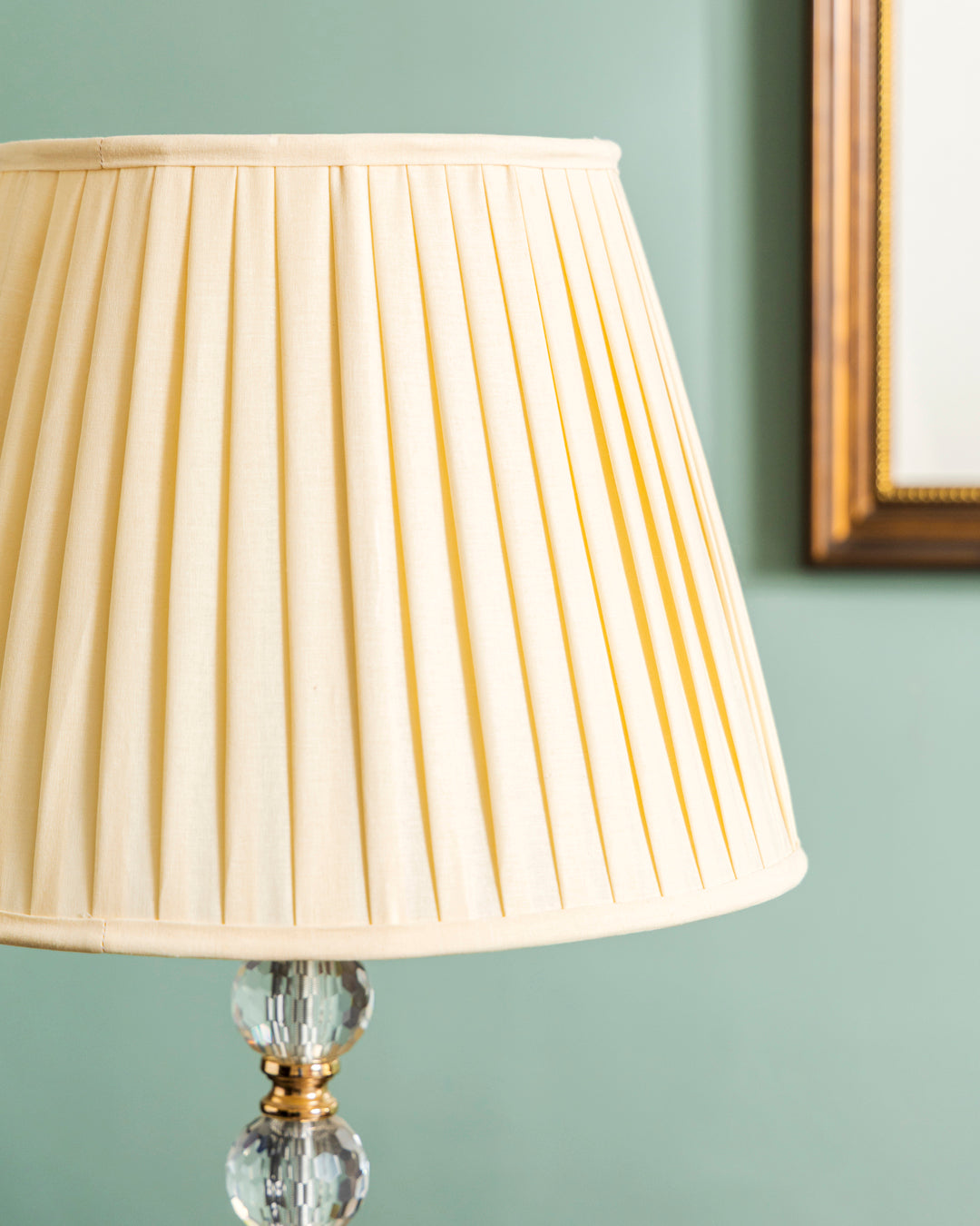 Opulence Sphere Crystal Table Lamp 