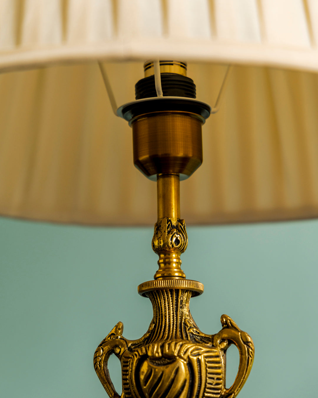 Louis Royale Table Lamp 