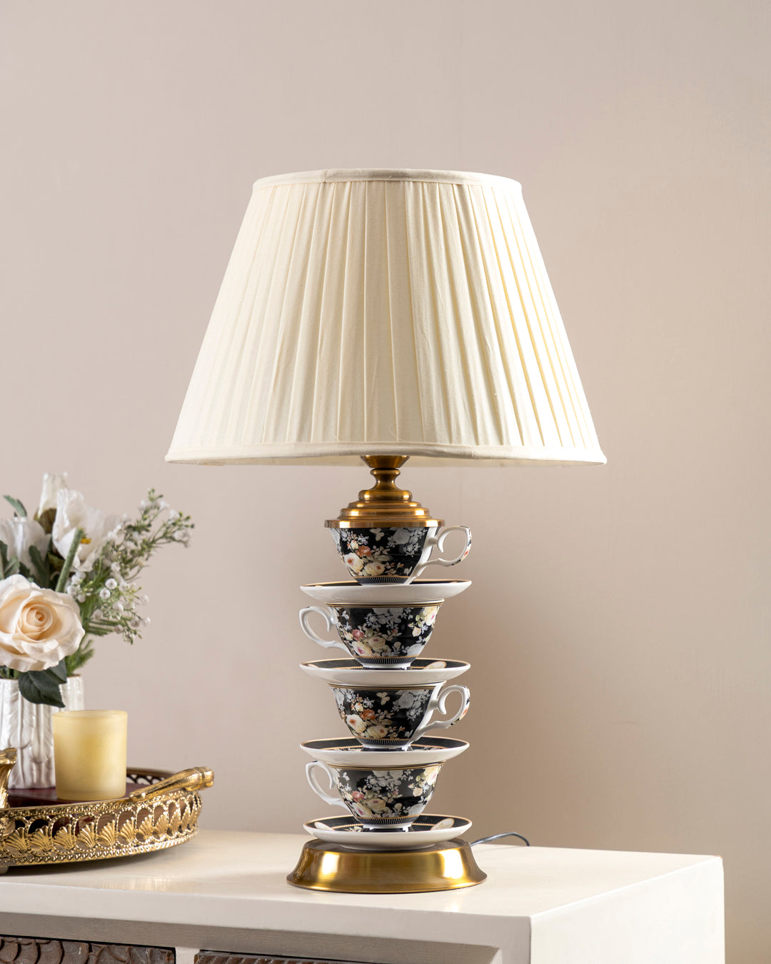 Tea Time Bloom Table Lamp 