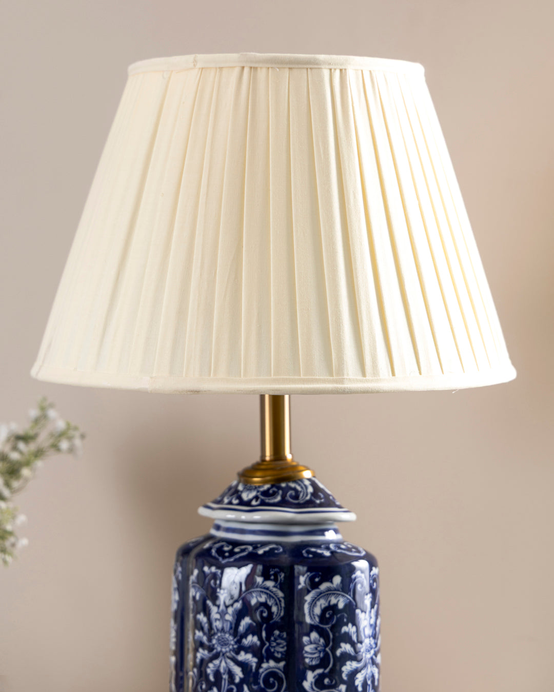 Classic Indigo Floral Table Lamp ( Small ) 