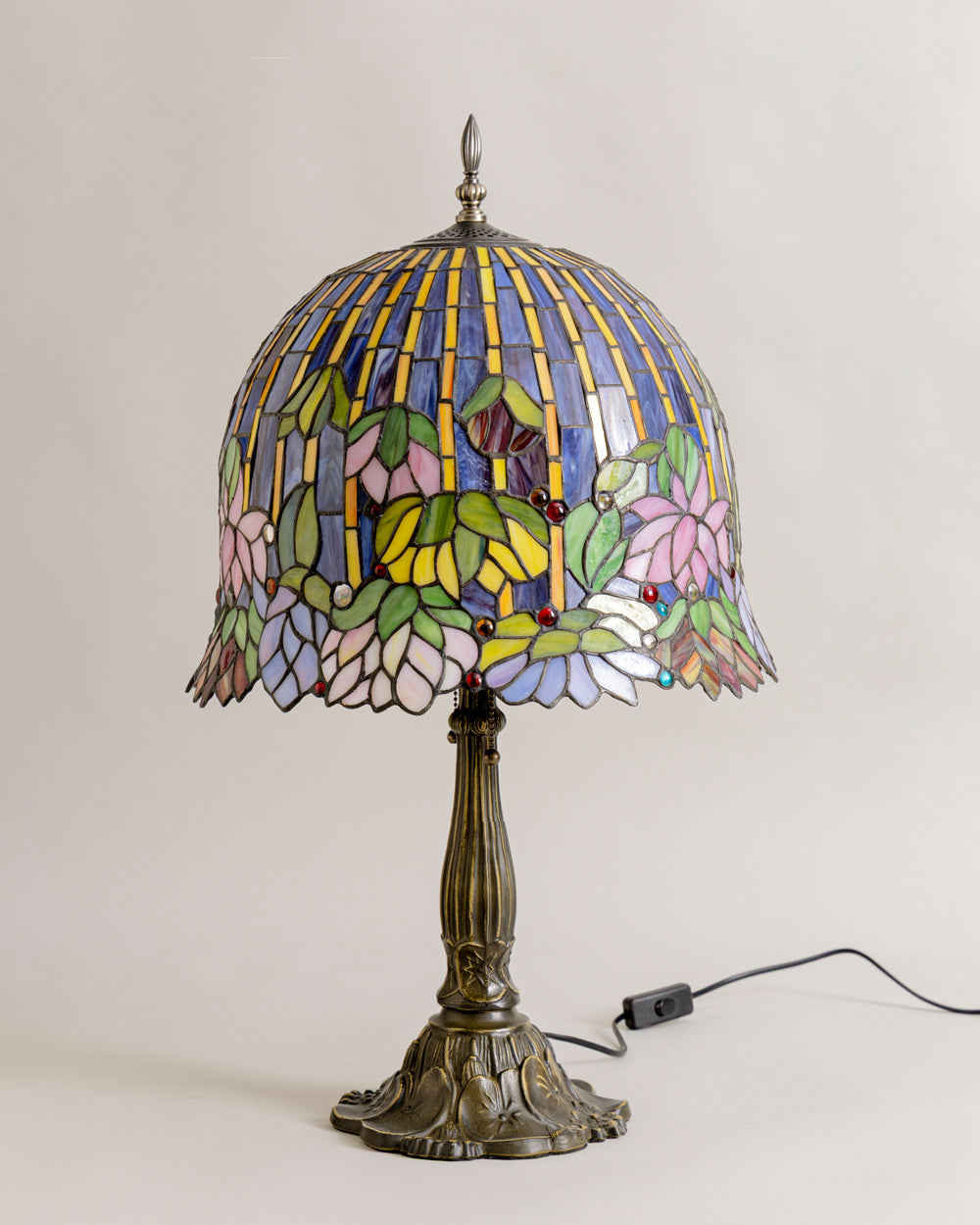 Floral Heritage Tiffany Table Lamp